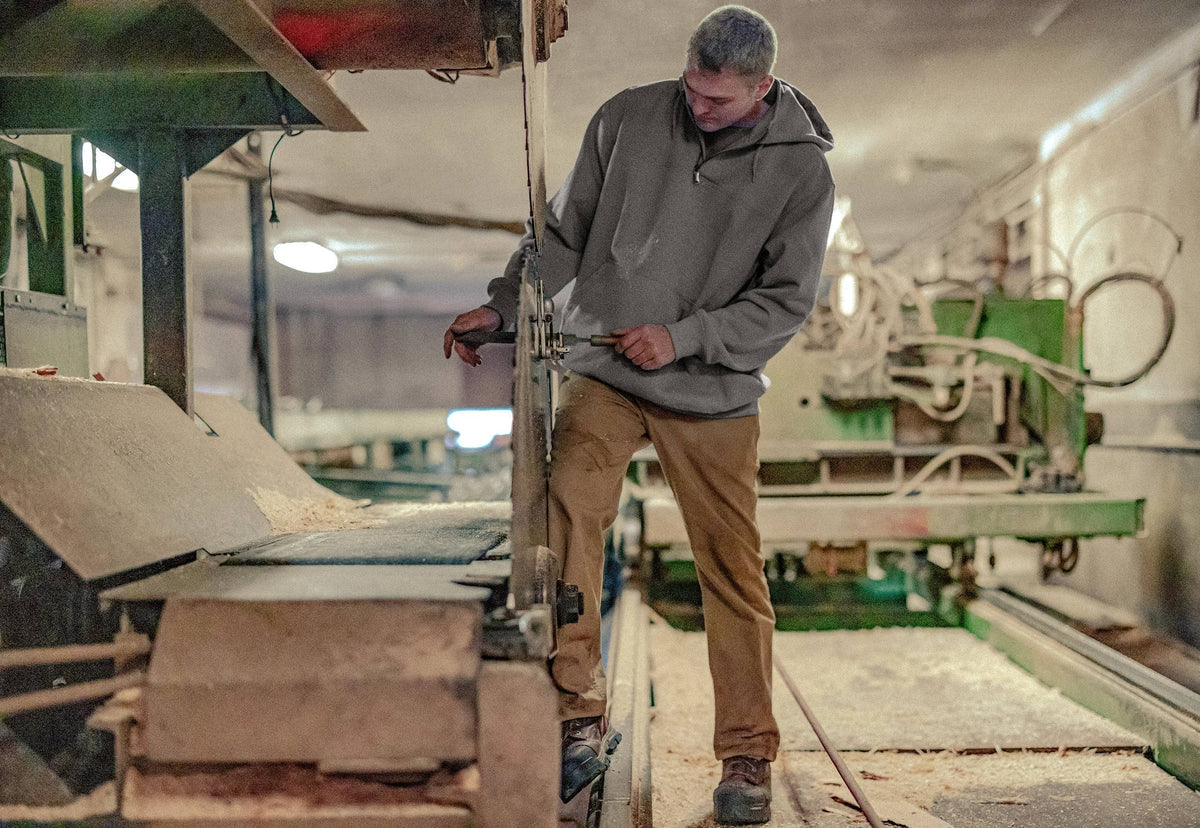 Carhartt Rain Defender Paxton Heavyweight Hooded Zip Sweatshirt