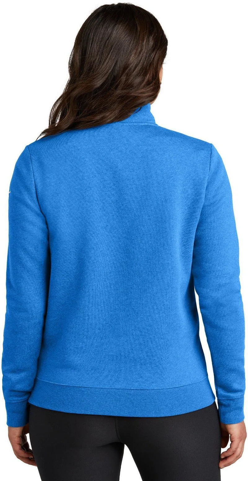 Nike Women's Club Fleece Sleeve Swoosh