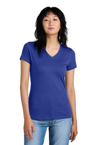 District Women’s Perfect Weight V-Neck Tee