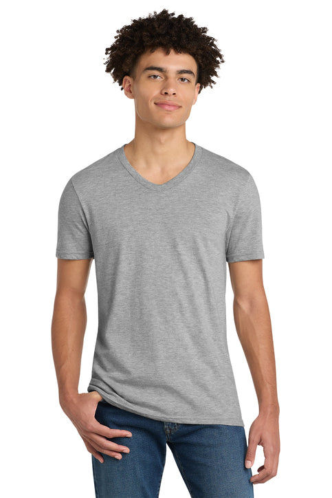 District Very Important Tee V-Neck