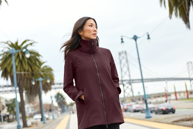 MiiR Women’s Nozawa Full-Zip Soft Shell