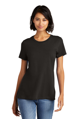 District Women’s Very Important Tee