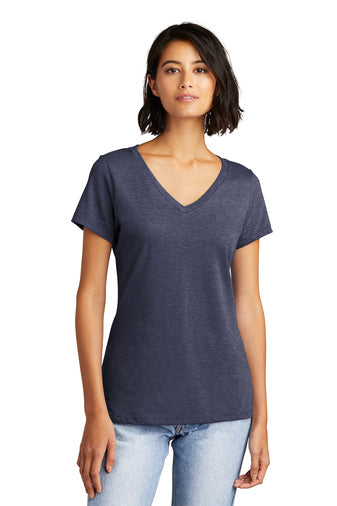 District Women’s Very Important Tee V-Neck