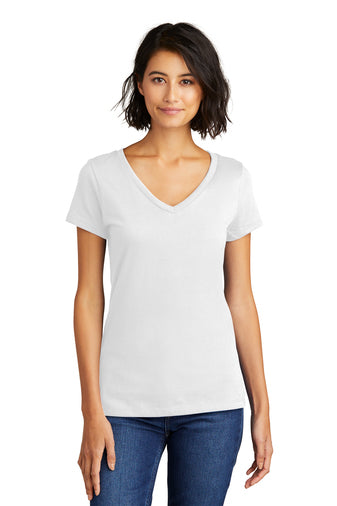 District Women’s Very Important Tee V-Neck